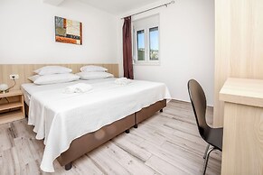Apartments Maja