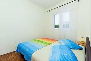 House Ivana Tribunj
