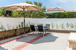 House Ivana Tribunj