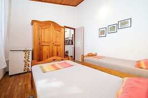 Apartments Villa Bok