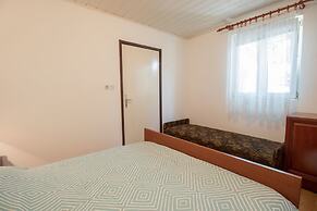 Apartment Miroslav