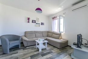 House Sahara