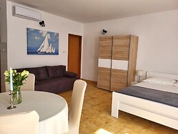 Apartments Gorana