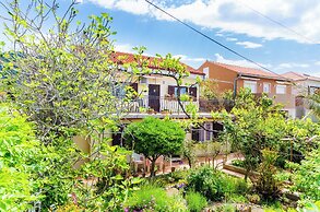 Apartments Tugomila