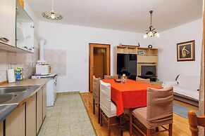 Apartments Zvonimir