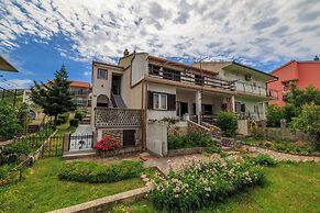 Apartments Zvonimir