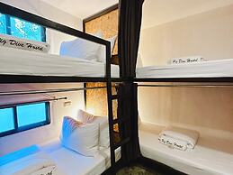 Pig Dive Hostel