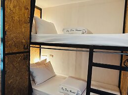 Pig Dive Hostel