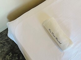 Pig Dive Hostel