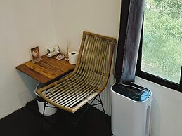 Pig Dive Hostel