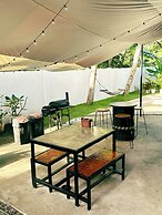 Pig Dive Hostel