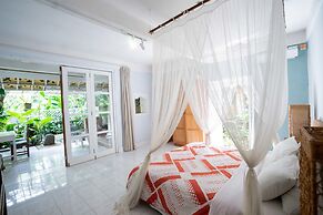 Sayan Ridge Villa
