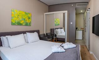 Elm Suite Hotel