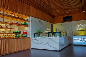 Nagomi Suites & Hotel