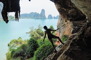 Tinidee Hideaway Tonsai Beach Krabi
