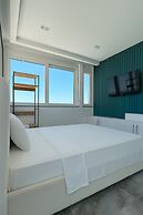 Oceanic Luxury Apartments