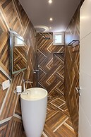 Oceanic Luxury Apartments