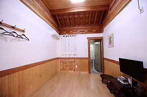 Star Rest Hanok