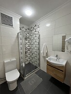 Engin Otel
