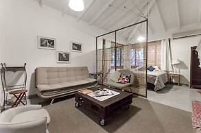 Cozy Studios near Shopping del Sol