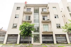 Trendy Barrio Jara apartment