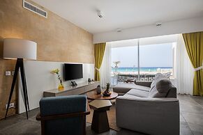 The G Hotel Seashell