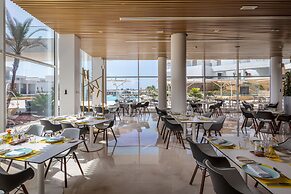 The G Hotel Seashell