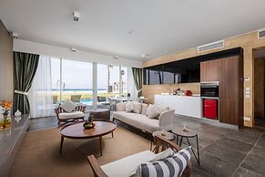 The G Hotel Seashell