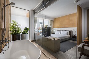 The G Hotel Seashell