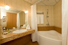 Apollo Spa Resort