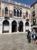 Pavarotti House