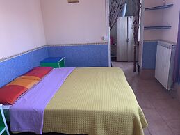 Pavarotti House