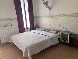 Pavarotti House