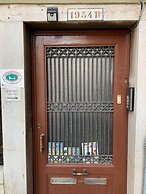 Pavarotti House