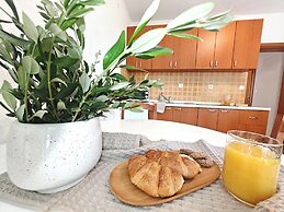 Apartments Blazenka