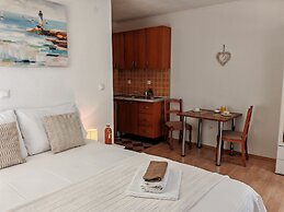 Apartments Blazenka