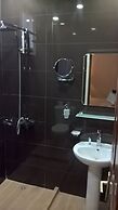 IRIS HOTEL
