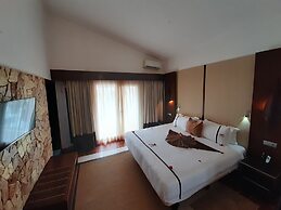 IRIS HOTEL