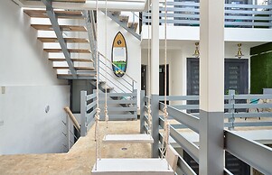 Colonial Beach House