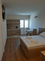 Apartments EDO