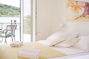 House Suncani Dvori
