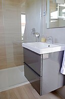 House Suncani Dvori