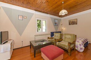 Apartments Luka