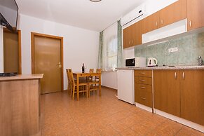 Apartments Pero