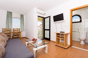 Apartments Pero