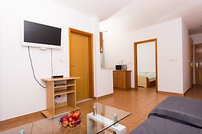 Apartments Pero