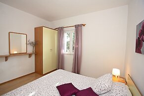 Apartments Mara