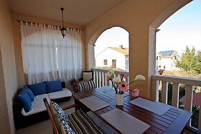 Apartments Mara
