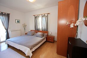 Apartments Mara