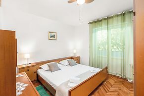 Apartments Jelica